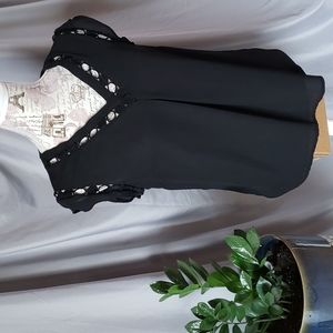 Daniel Rainn Kabari Cutout Detail Blouse Stitch Fix